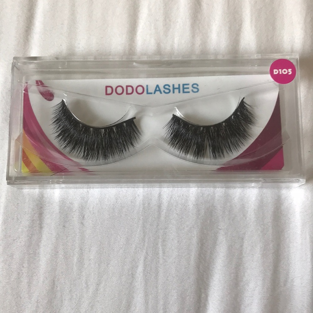 Dodo lashes -multiple styles - Picture 3 of 5
